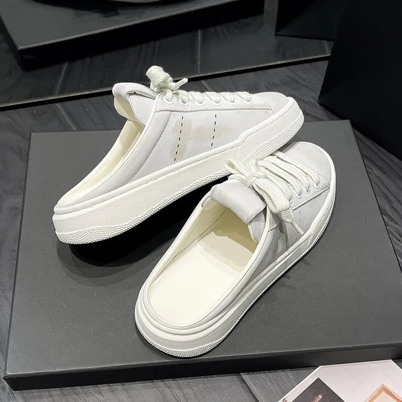 Nuove Sneakers Mule da Donna Primavera Estate 2026 con Suola Spessa e Plateau, Scarpe Bianche Vintage Effetto Invecchiato, Mocassini Casual da Esterno Slip-On