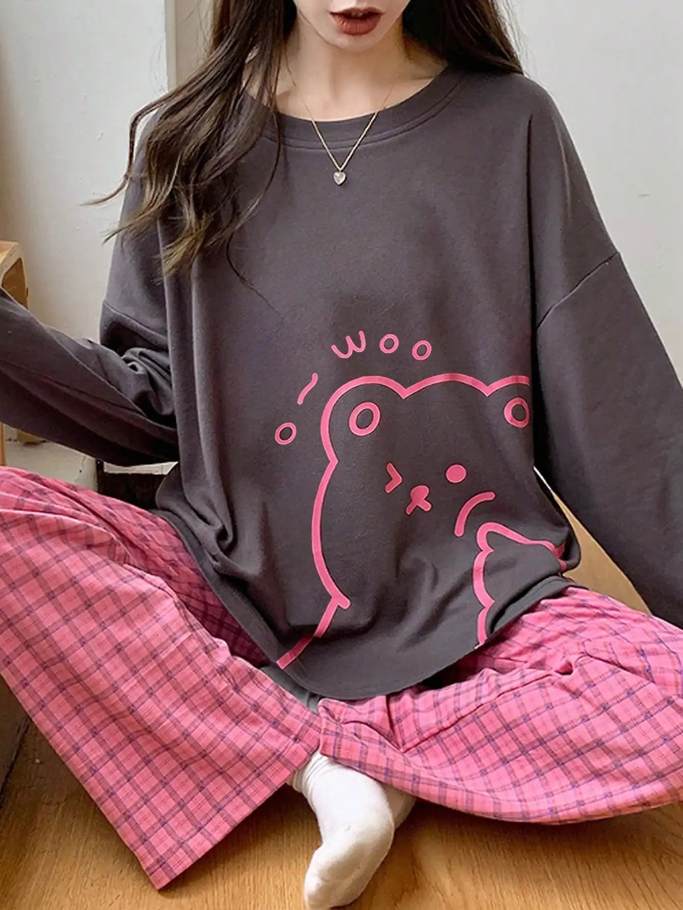 Women's Long Sleeve Loose Fit Pajama Set with Cute Pink Cartoon Print, Spring Autumn Home Wear