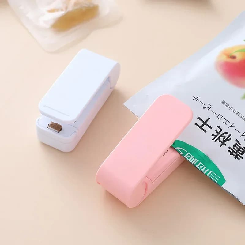 Mini sigillatrice per sacchetti termici in plastica termica Sacchetti sigillanti per pacchetti Chiusura per sacchetti per alimenti Sigillatrice portatile Imballaggio Accessori da cucina