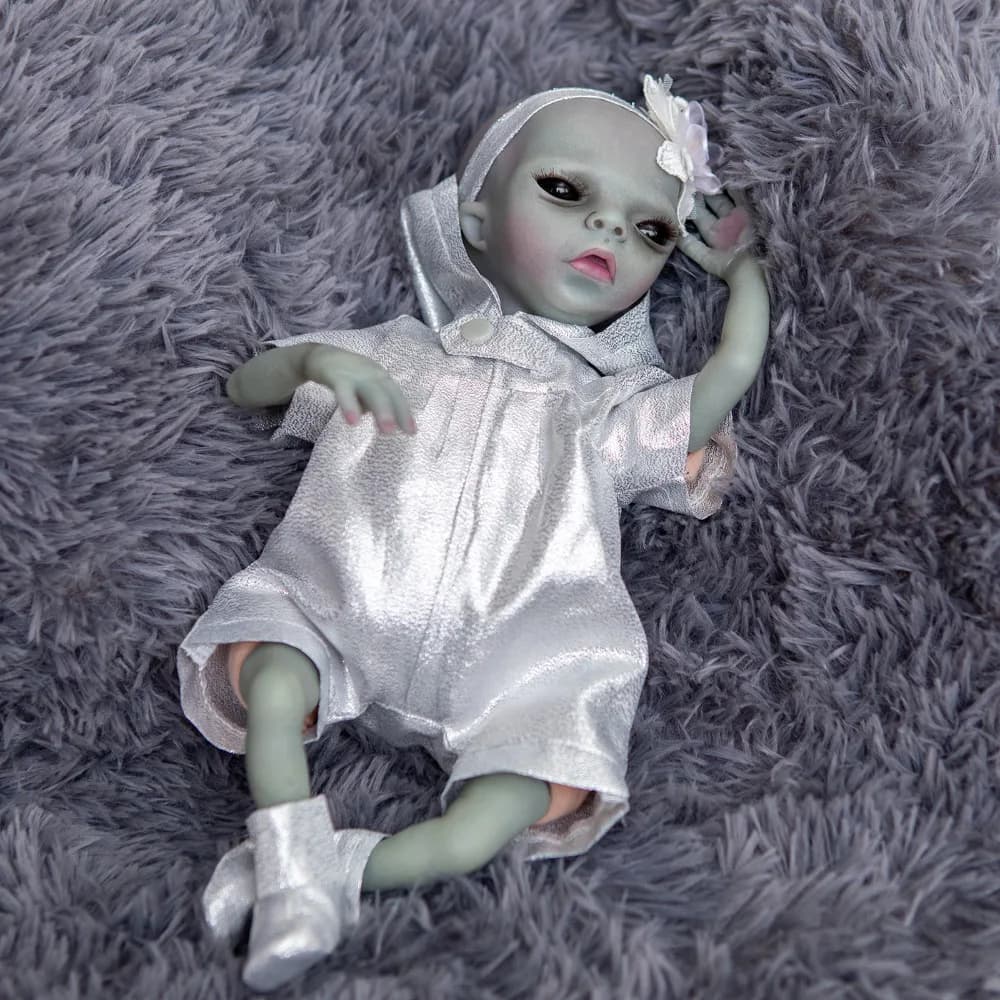 13 inches Reborn Baby Doll Alien equal to photo detail hand doll painted art doll from collection muecas Bebe Reborn Doll Para nias