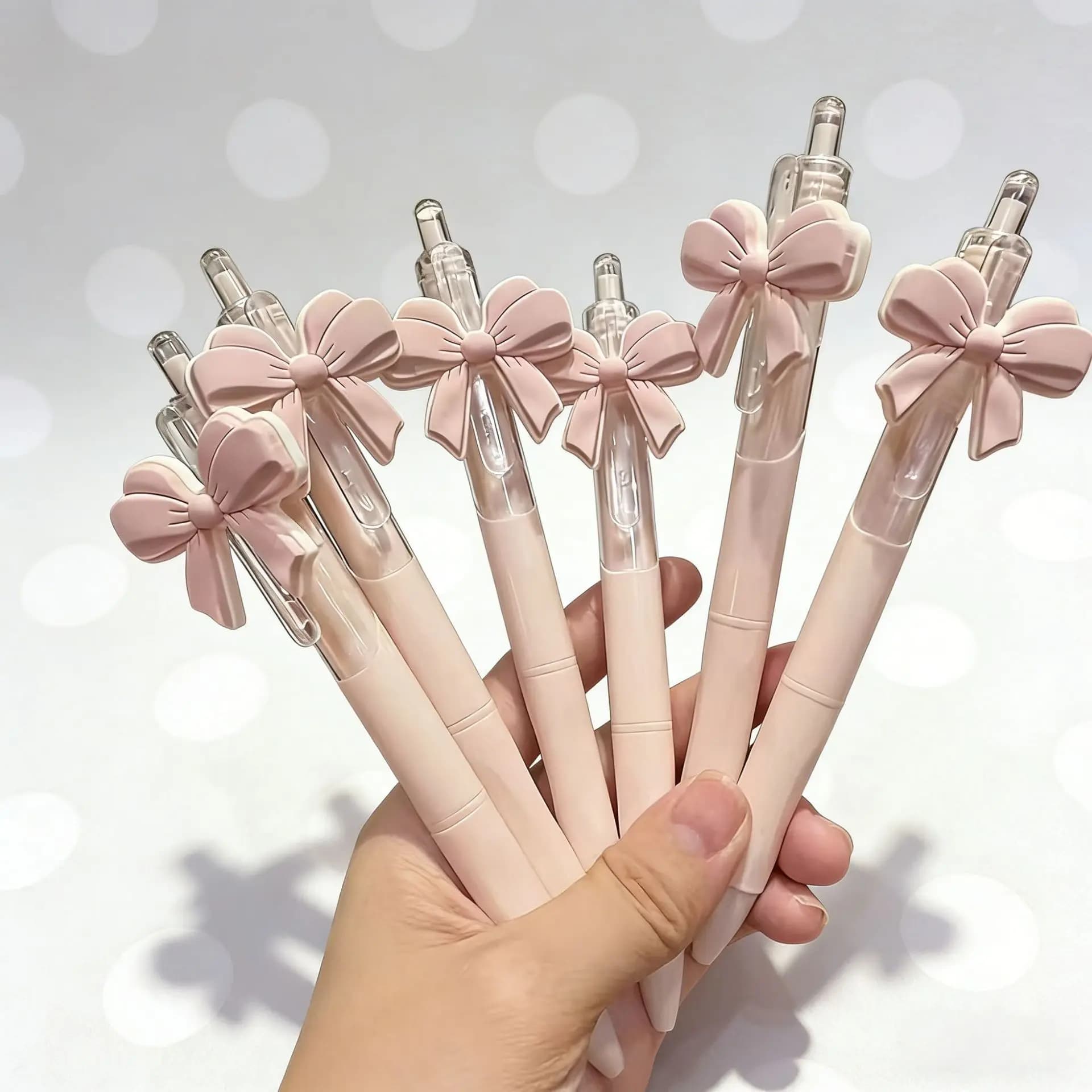 Set di 5 Penne Gel Retrattili Kawaii con Fiocco Rosa, 0.5mm, Grande Capacità, Scrittura Fluida, Inchiostro Nero, Cancelleria Estetica per Scuola