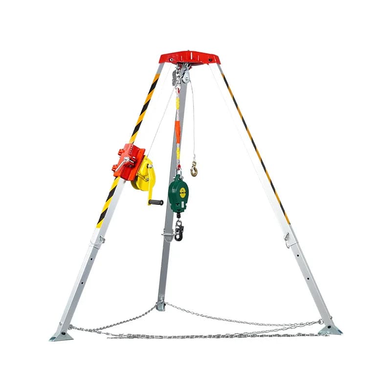 Tripod cargo loading, electric wellhead tripod