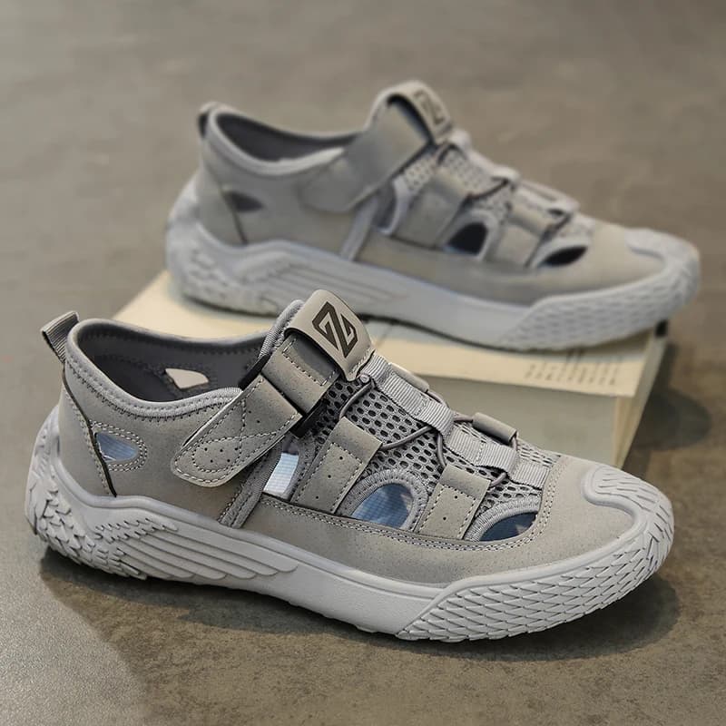 Sandali da Uomo 2026 Nuovi Estivi Antiscivolo Resistenti all'Usura Scarpe da Lavoro Sportive da Esterno Acquatiche Traspiranti in Mesh Slip-On