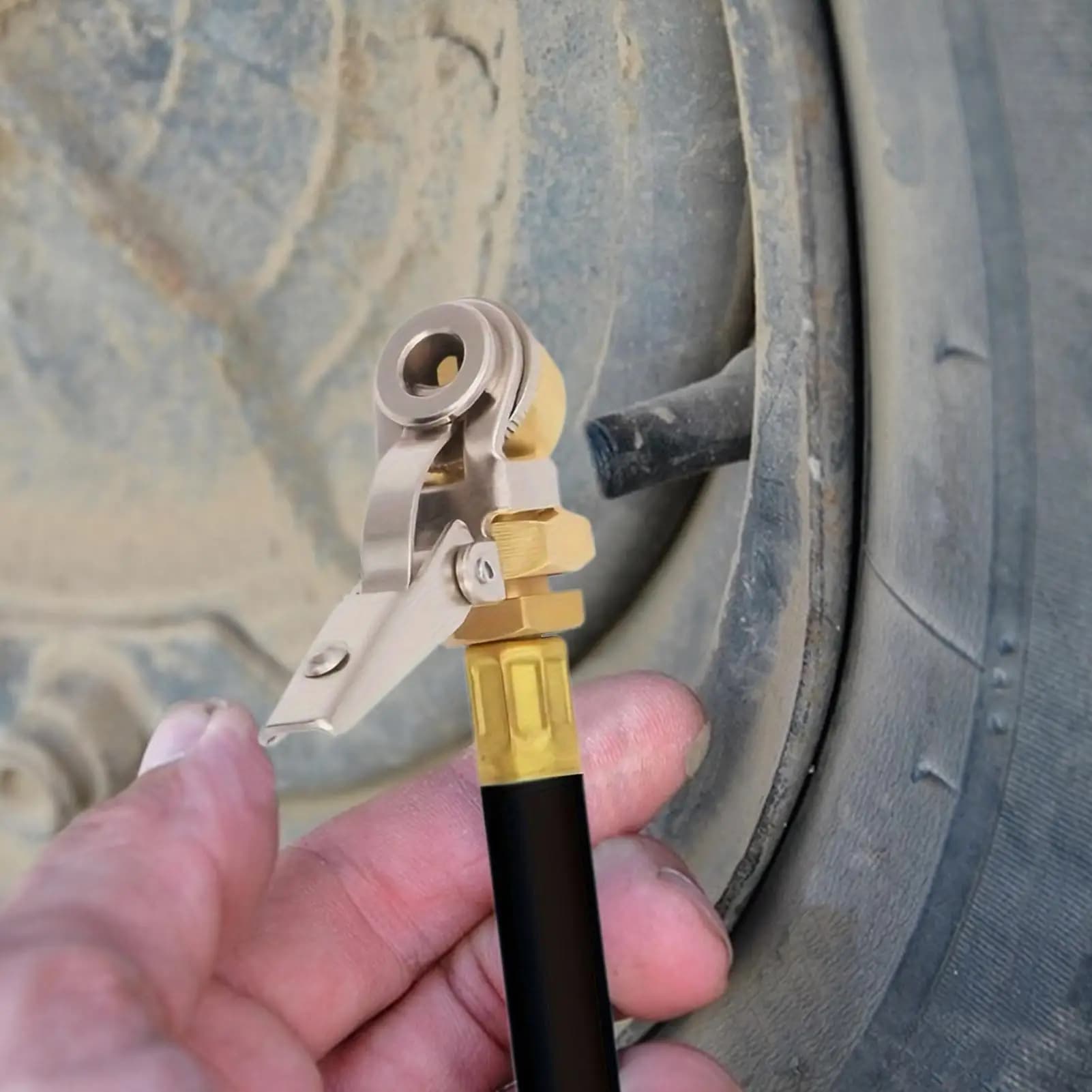 Mandrino per gonfiaggio pneumatici Accessori resistenti a prova di perdite Ugello per mandrino ad aria per pneumatici con bloccaggio per auto per scooter per bici da camion per moto RV