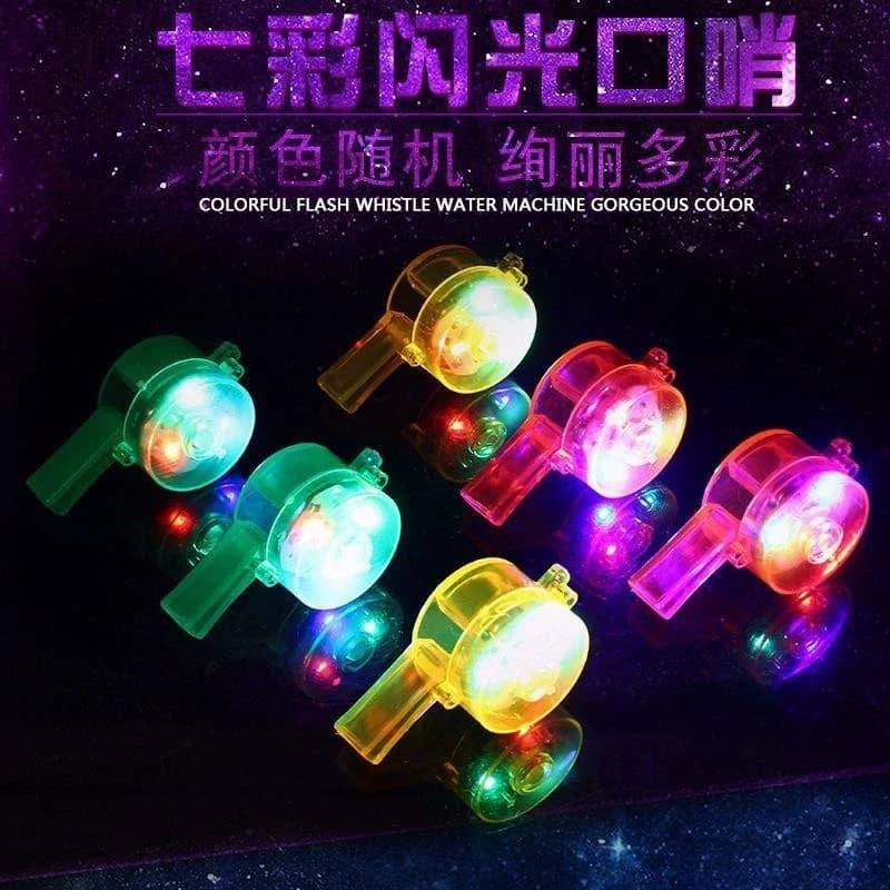 10-50 pezzi LED illuminano i fischietti Glow in the Dark Noice Makers Collana con cordino Fischietti luminosi Forniture per feste Fischietti