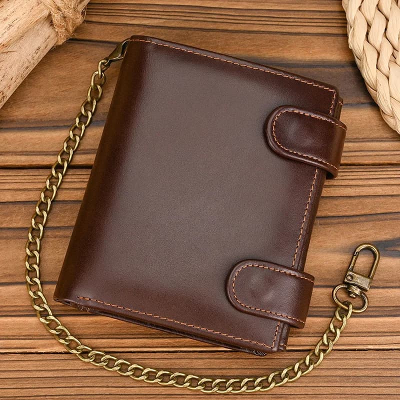 Three-fold chain-linked anti-theft short wallet with large capacity, oil-wax finish genuine leather, RFID multi-slot wallet