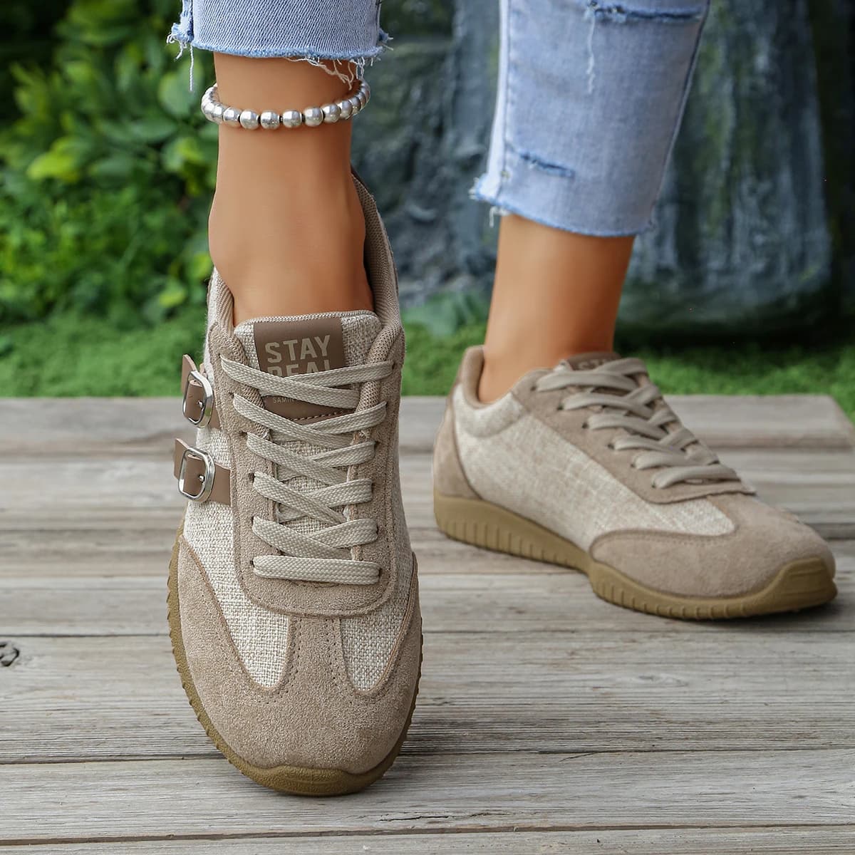 Large Size Casual Tie-Up Women's Deqin Shoes Spring Autumn Student Spot Pattern Splicing Soft Bottom Board Shoes Sports Shoes