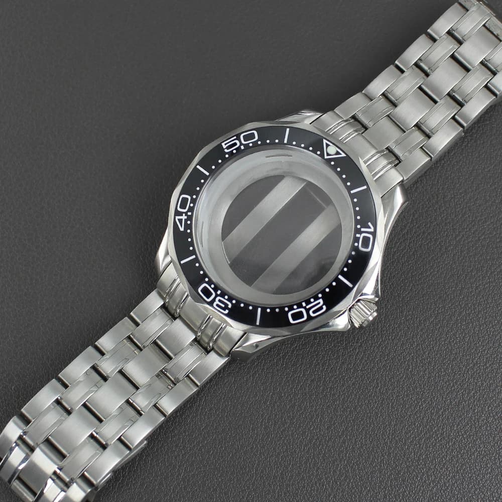 Seahorse watch case 41mm with sapphire crystal and bracelet for movement NH34 NH35 NH36 NH38, dial 31mm, Seamaster 300 Mod men's watch case.