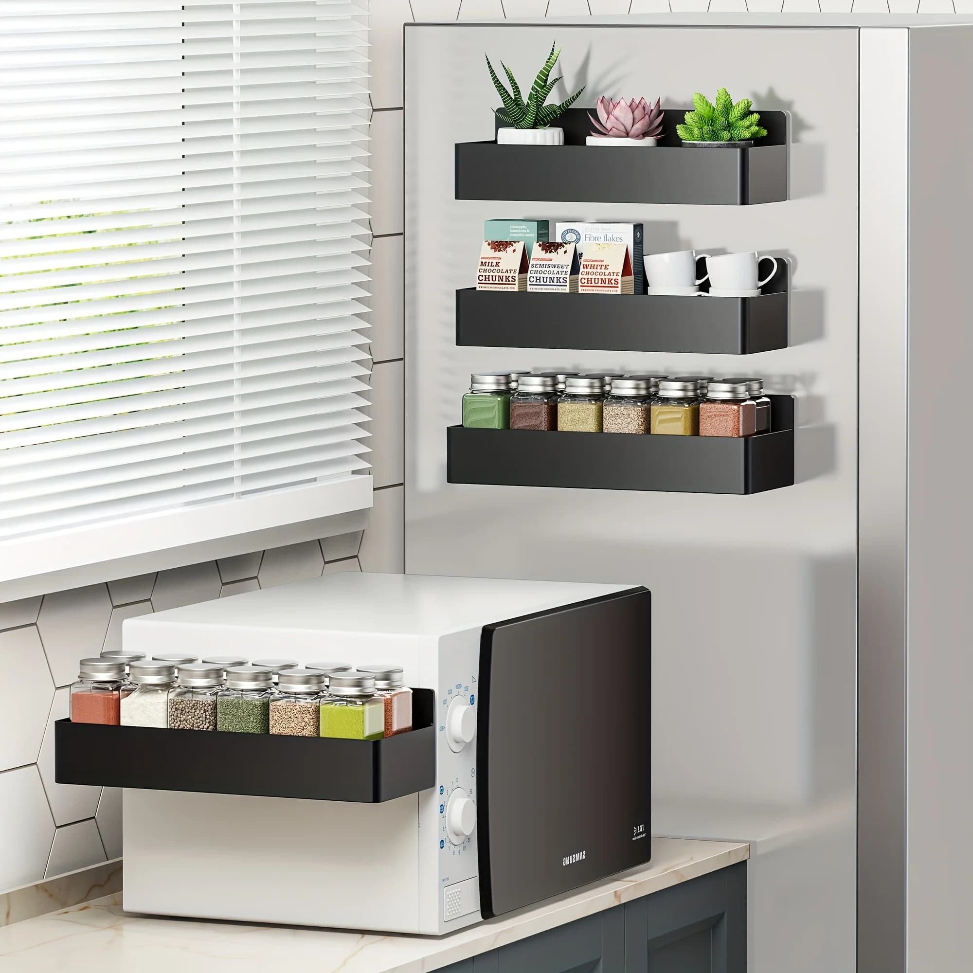 Organizzatore Magnetico Multifunzionale per Spezie, Set di Mensole da Parete Senza Foratura, Scaffale Magnetico Forte per Frigorifero per Spezie