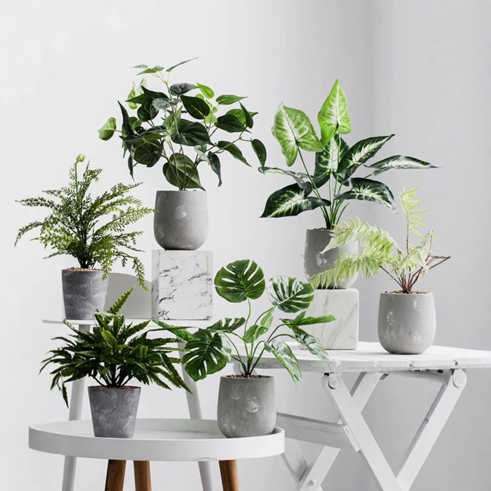 Bonsai Artificiale Verde con Vaso, Pianta Finta di Eucalipto in Vaso per Decorazione Casa e Giardino e Oggetto di Scena Fotografico