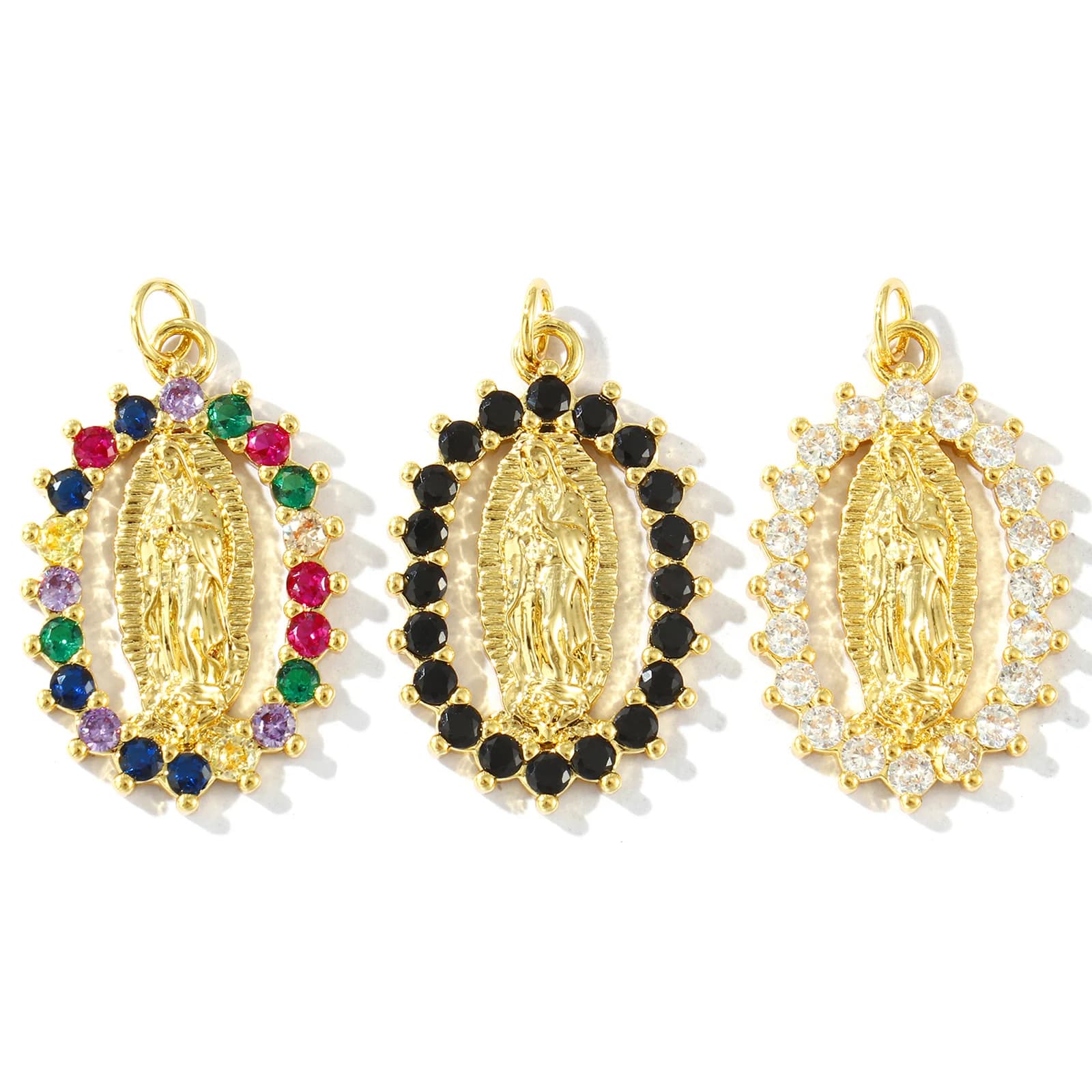 Ciondolo ovale in ottone placcato oro 18 carati con zirconia cubica, raffigurante la Vergine Maria, per collane, bracciali, orecchini e creazione di gioielli fai da te.