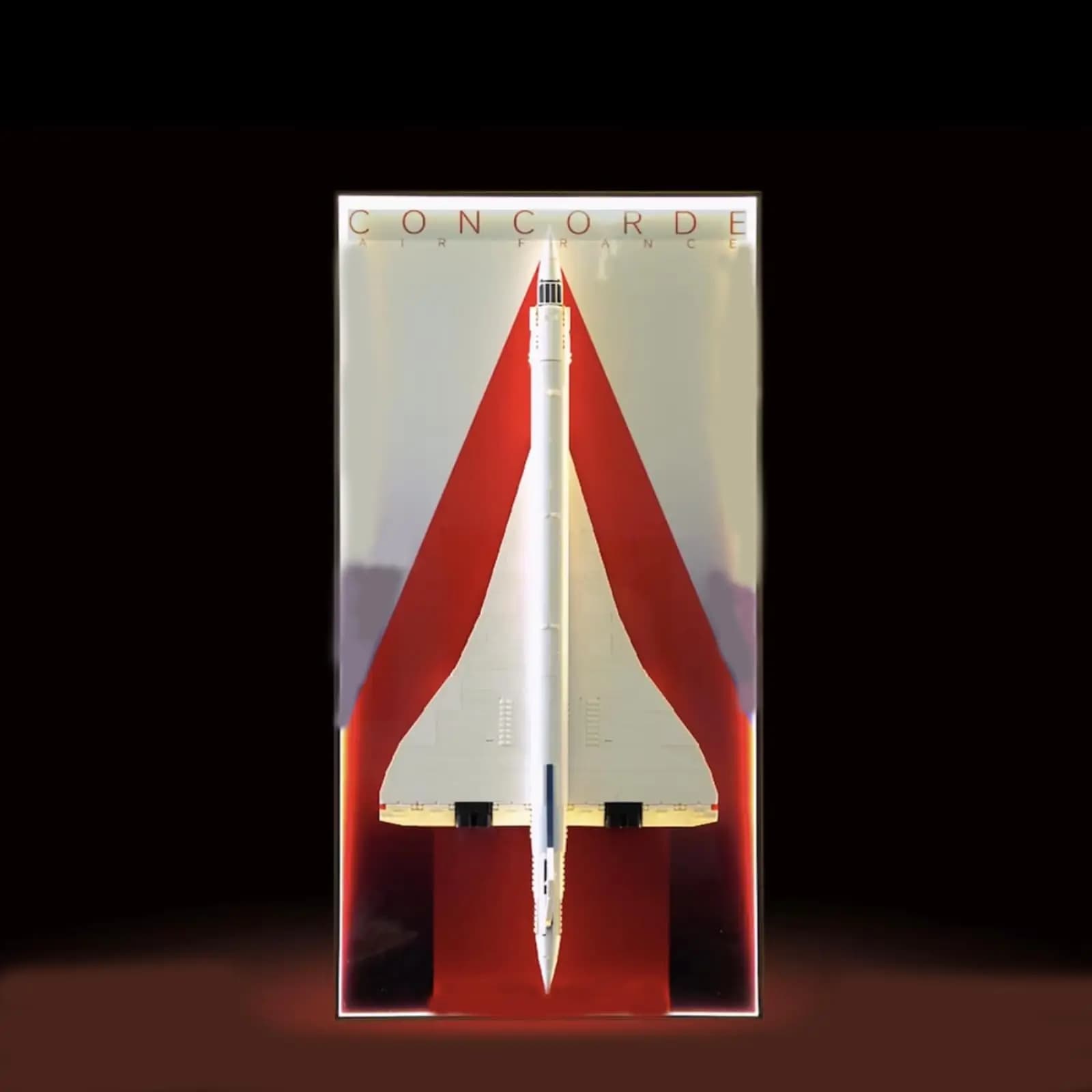 Espositore da parete per Lego 10318 Concorde Supporto da parete per Lego modello 10318 Concorde Dimensioni 120 x 60 cm per modelli Lego non inclusi