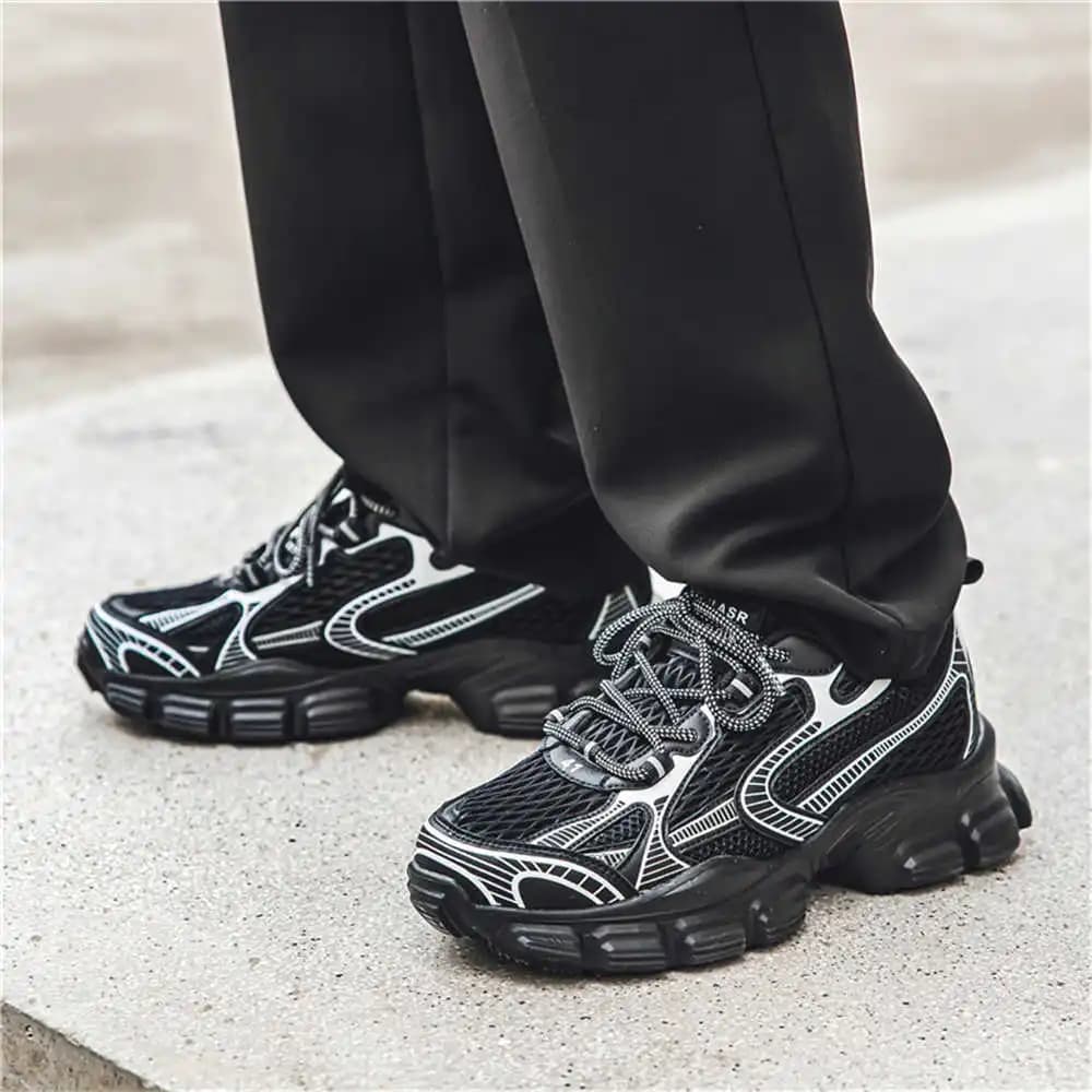 Scarpe Sportive con Punta Arrotondata, Sneakers Casual da Uomo Stile Temis, Offerte Speciali