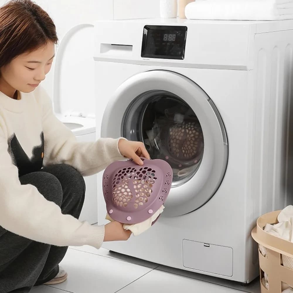 Anti Deformation Silicone Bra Bag Heart-Shaped Snap Closure Bra Protector Washing Bag with Handle Easy Clean Laundry Bag