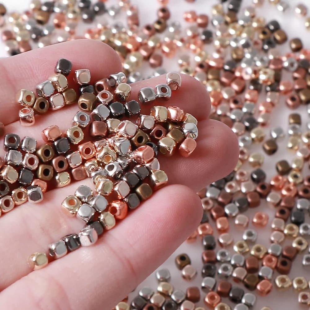 800 pezzi CCB quadrati con angoli arrotondati perline 3 mm colore misto per accessori per la creazione di collane di gioielli fai da te