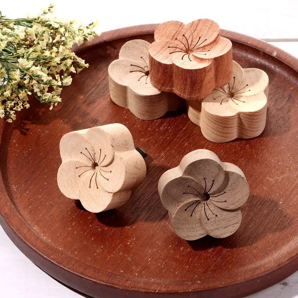 1PC Flower shape Car Home Essential Oil Aromatherapy Essential Oil Diffused Wood Wooden Aroma Essential Oil Diffuser