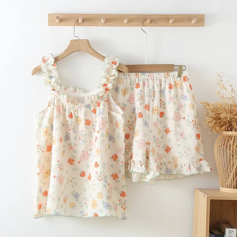 2026 Estate delle nuove donne Pigiama Set 100% puro cotone Crepe Dolce e carino Sling + Pantaloncini Due pezzi Fiore frammentato Casa Furia