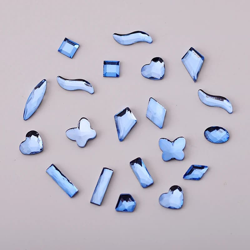 20 pezzi di strass zaffiro color chiaro dimensioni miste strass per unghie in cristallo scarpe basse con diamanti fai da te lucide unghie lucide fai da te ar