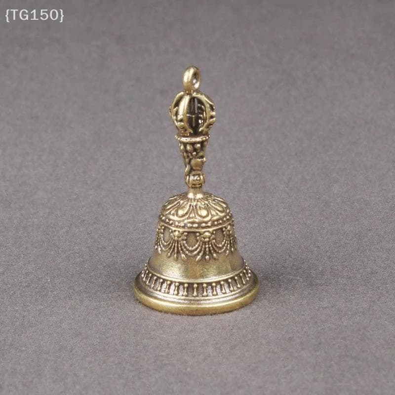 【Ja】Bronze Christmas Bell Ornament, Handmade Brass Die-Casting Wind Chime for Home Decor & Creative Gift