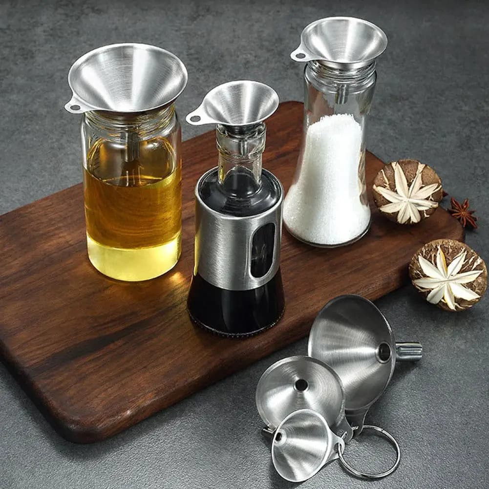 Set di imbuti da cucina in acciaio inossidabile da 3 pezzi Imbuti metallici per uso alimentare per riempire bottiglie Piccoli imbuti per spezie di olio essenziale