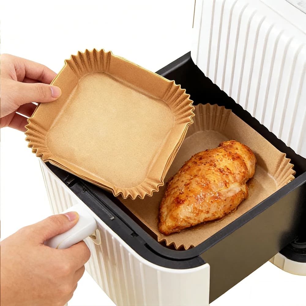 50 Pezzi di Carta da Forno Monouso Quadrata per Friggitrice ad Aria, Impermeabile e Antiaderente, per Cottura, Arrosto e Barbecue