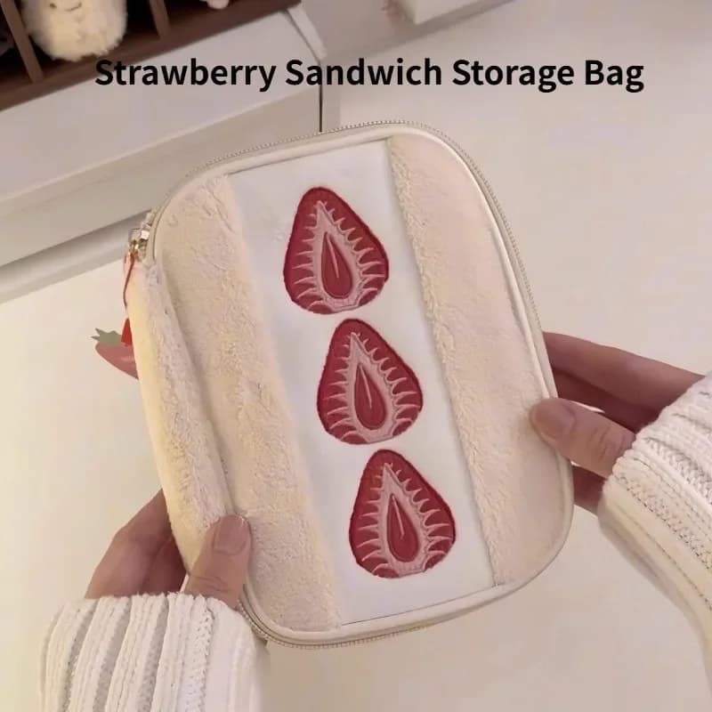 Astuccio Multifunzionale di Grande Capacità per Uso Quotidiano, Carino Portaoggetti in Peluche a Forma di Fragola, Borsa per Cancelleria e Cosmetici