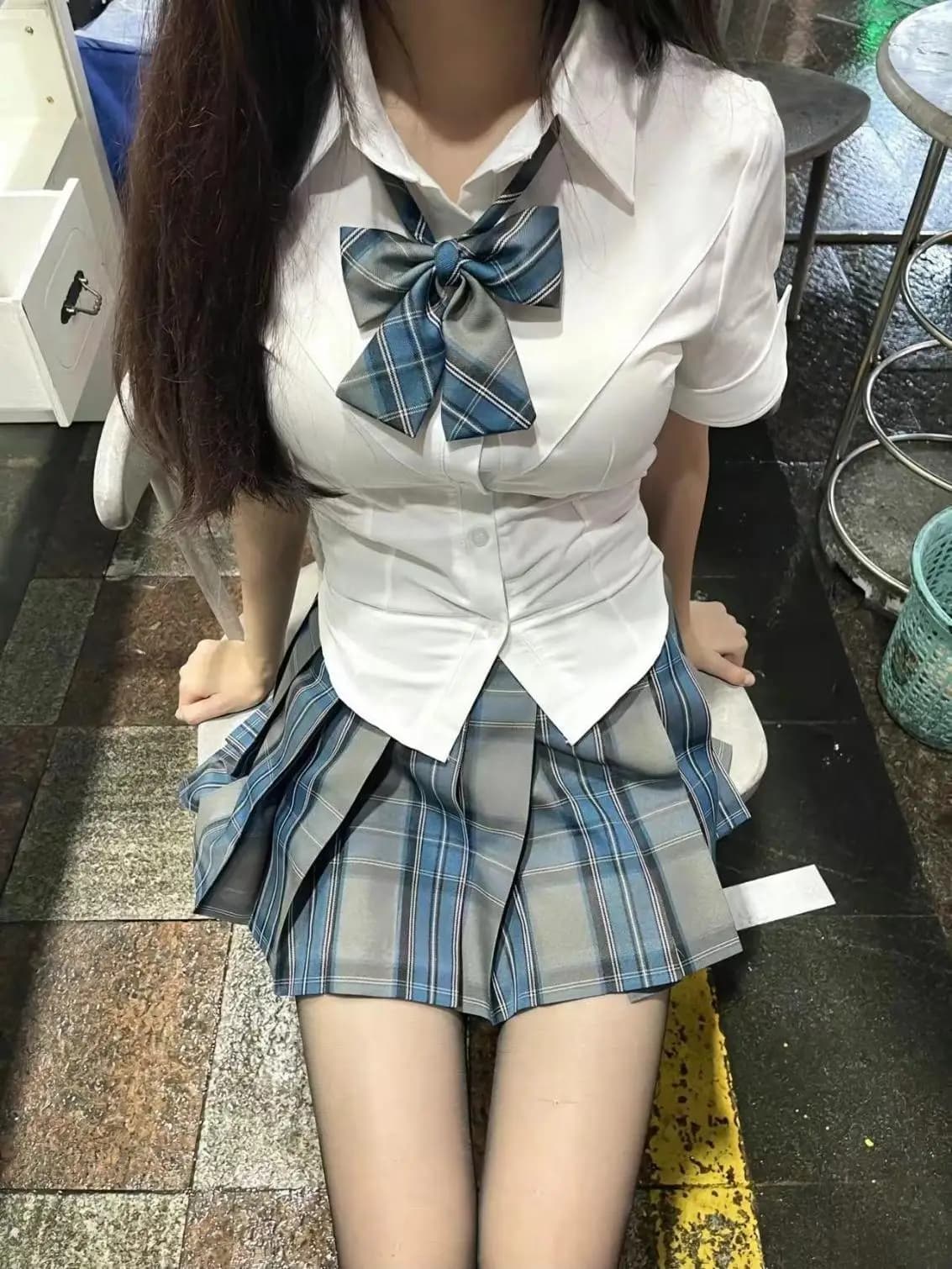 Completo gonna e camicia estivo da donna a maniche corte, stile JK, con gonna a vita stretta, in stile college, bianco, con gonna a pieghe
