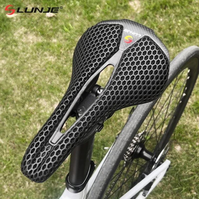 Sella per bicicletta stampata in 3D Sella in carbonio ultraleggera da 115 g Parti del sedile da ciclismo per bici da strada in ghiaia MTB comode e traspiranti