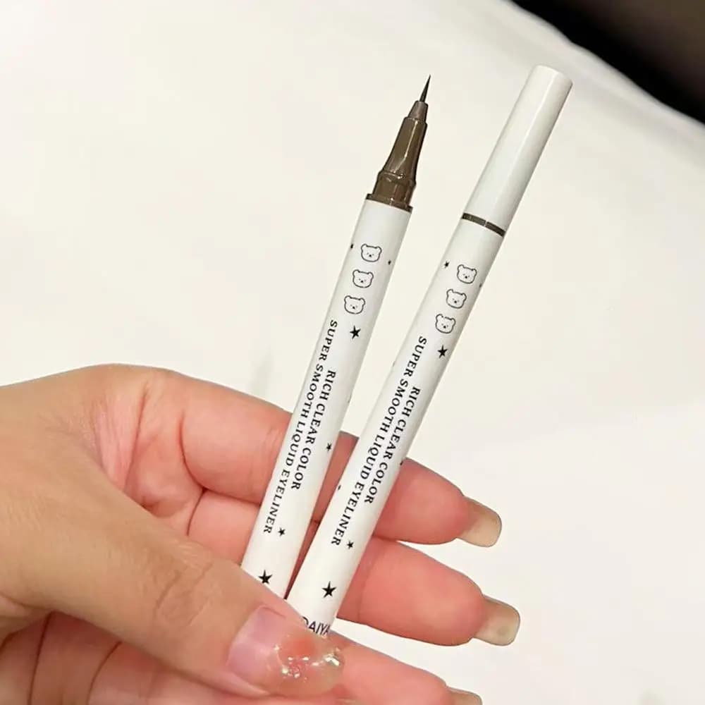 Black Liquid Eyeliner, Eye Liner Liquid Eyeliner Waterproof And Swampproof Makeup Liquid Eyeliner Pen Pleasant Liquid Bear High Pigment