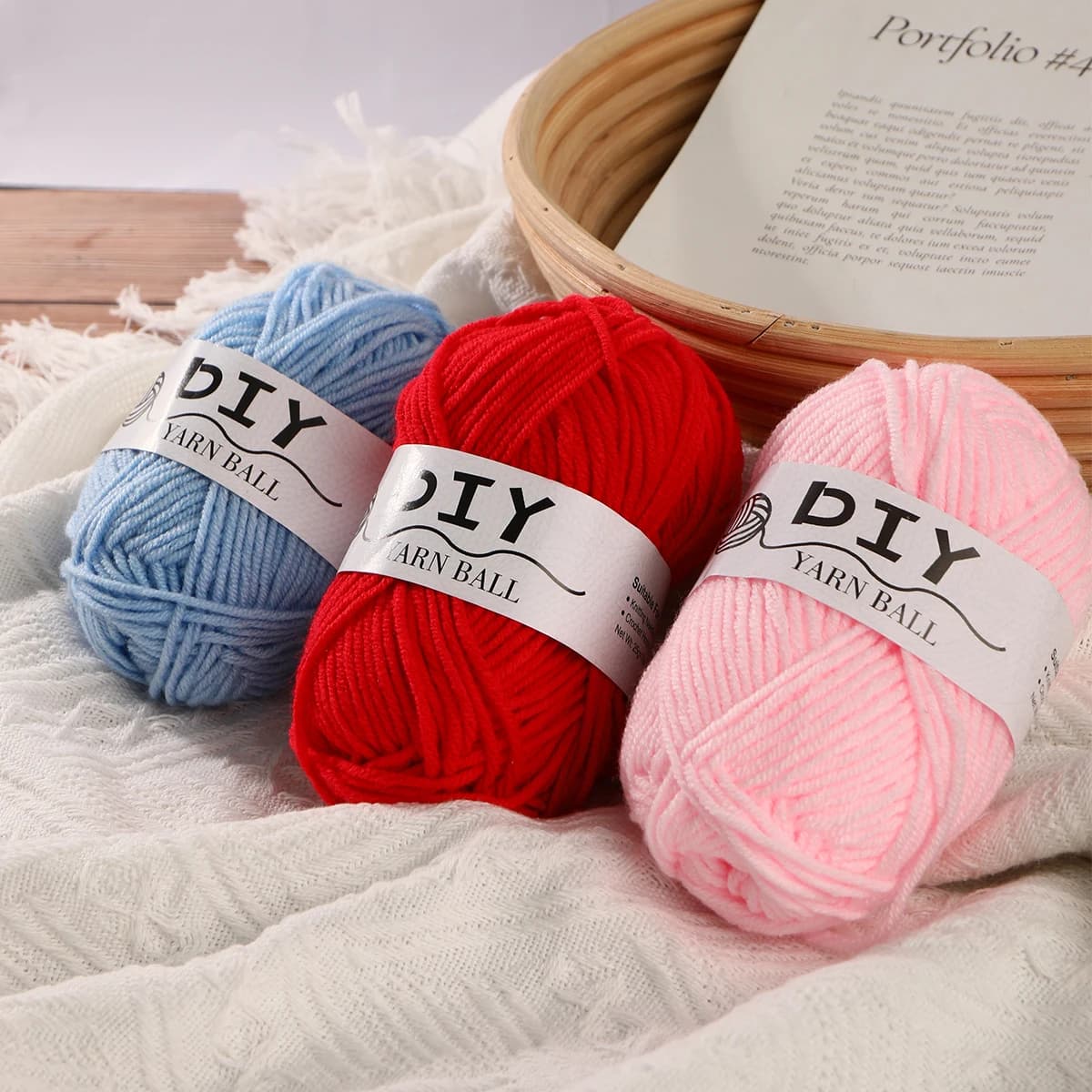 12/24 pezzi 100% acrilico filato per maglieria a mano per uncinetto maglione sciarpa cappello fai da te fatto a mano filo Amugrumi (colore casuale)