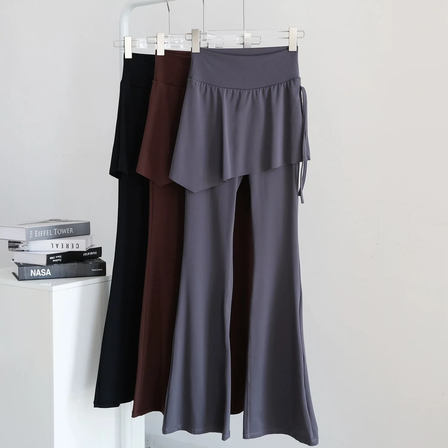 Pantaloni a Zampa d'Elefante Effetto Due Pezzi con Gonna Integrata, Trasparenti, con Coulisse, Vita Alta, Effetto Push-Up, per Yoga, Sport e Fitness da Donna