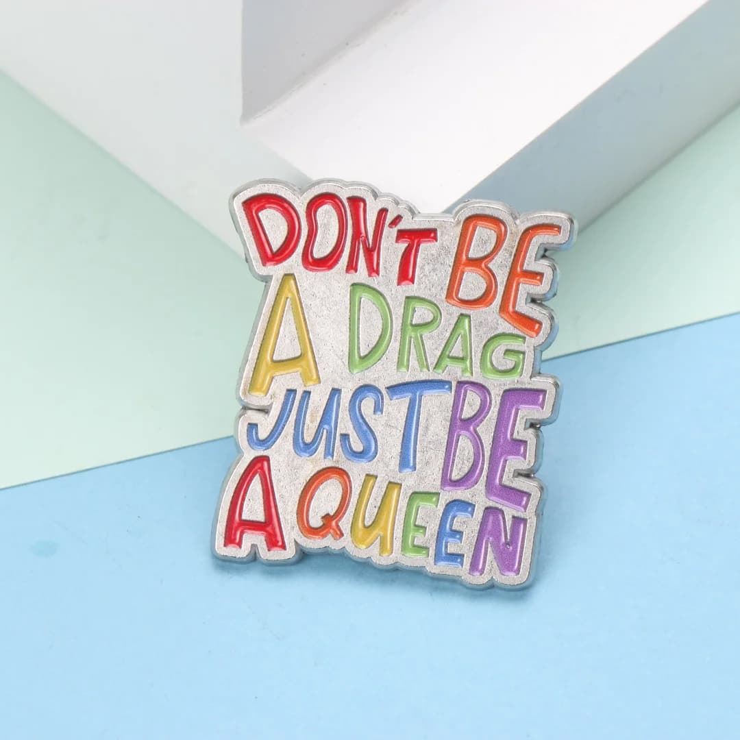 DONTBE ADRAG JUSTBE AQUEEN Alphabet Quotes Design Men Women Brooch Pins Pins Badges，Hats Bags Clothing Accessories, Party Favors