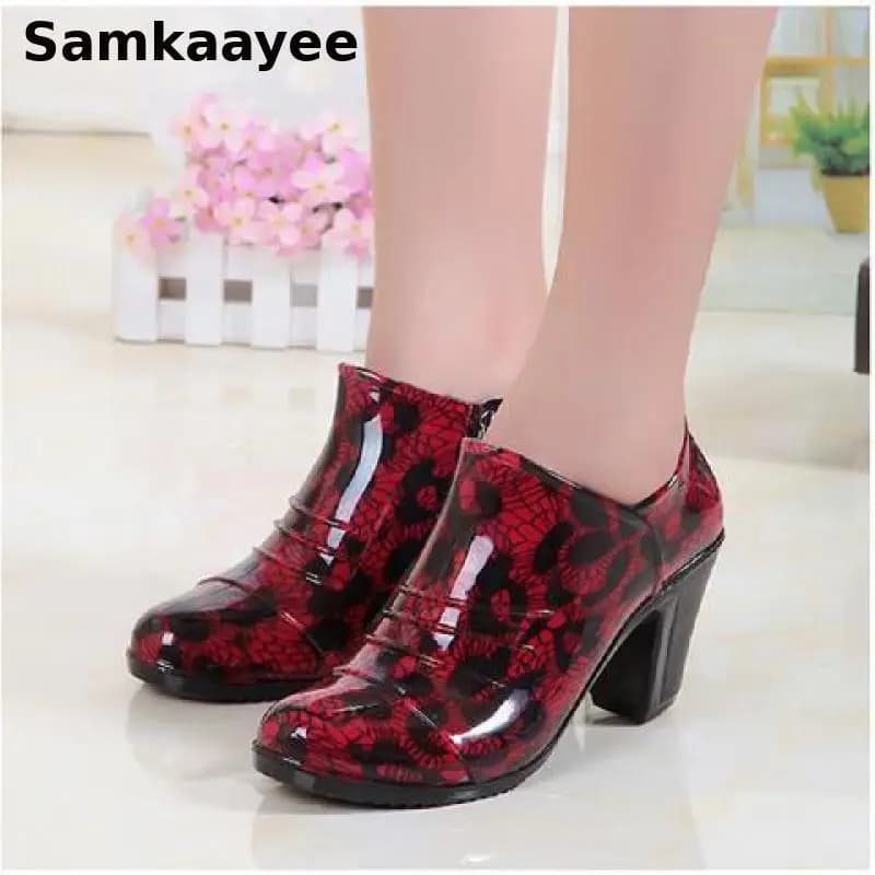 36-40 Stivali da pioggia da donna Stivali da pioggia con tacco alto da donna Scarpe da acqua Suola morbida in gomma antiscivolo Stampa Cerniera Piattaforma Zapatos da esterno