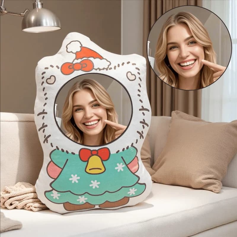 Cuscino in peluche per gattino natalizio personalizzato con design stampato in 3D, realizzato in morbida fibra di poliestere: la scelta perfetta del regalo.
