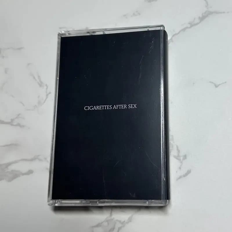Il Primo Album della Band in Stile Slow Core Fantasy Pop e Atmosphere Rock Fusion, Nuovo di Zecca, Sigillato, con Libretto dei Testi Originale