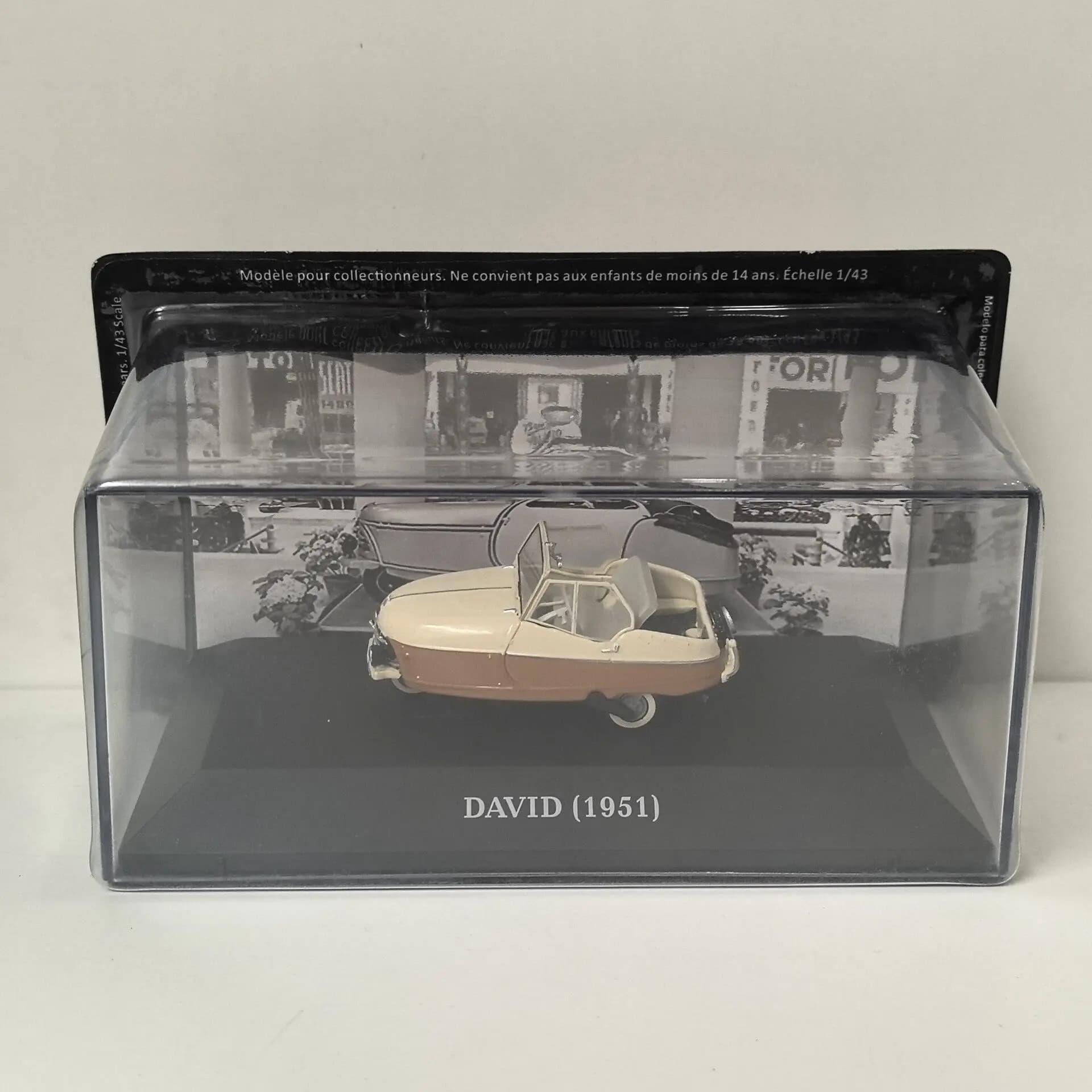 Modellino Auto in Lega Diecast IXO Scala 1/43 DAVID 1951 Triciclo P3