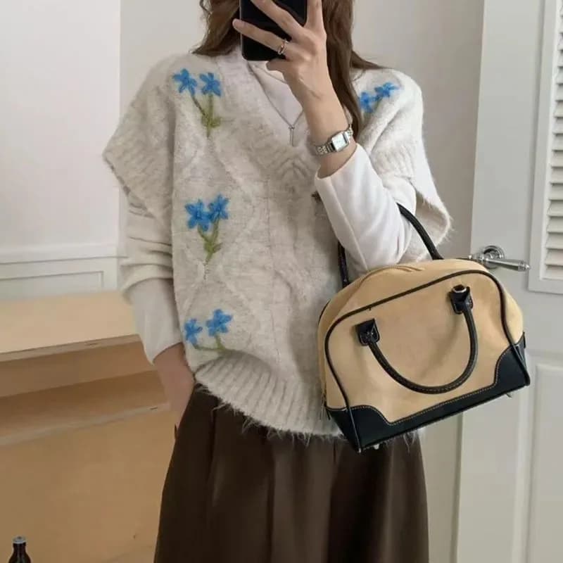 Nuovo morbido maglione con scollo a V da donna gilet vintage Joker fiore ricamo autunno inverno esterno ago tessitura ragazza pullover gilet top