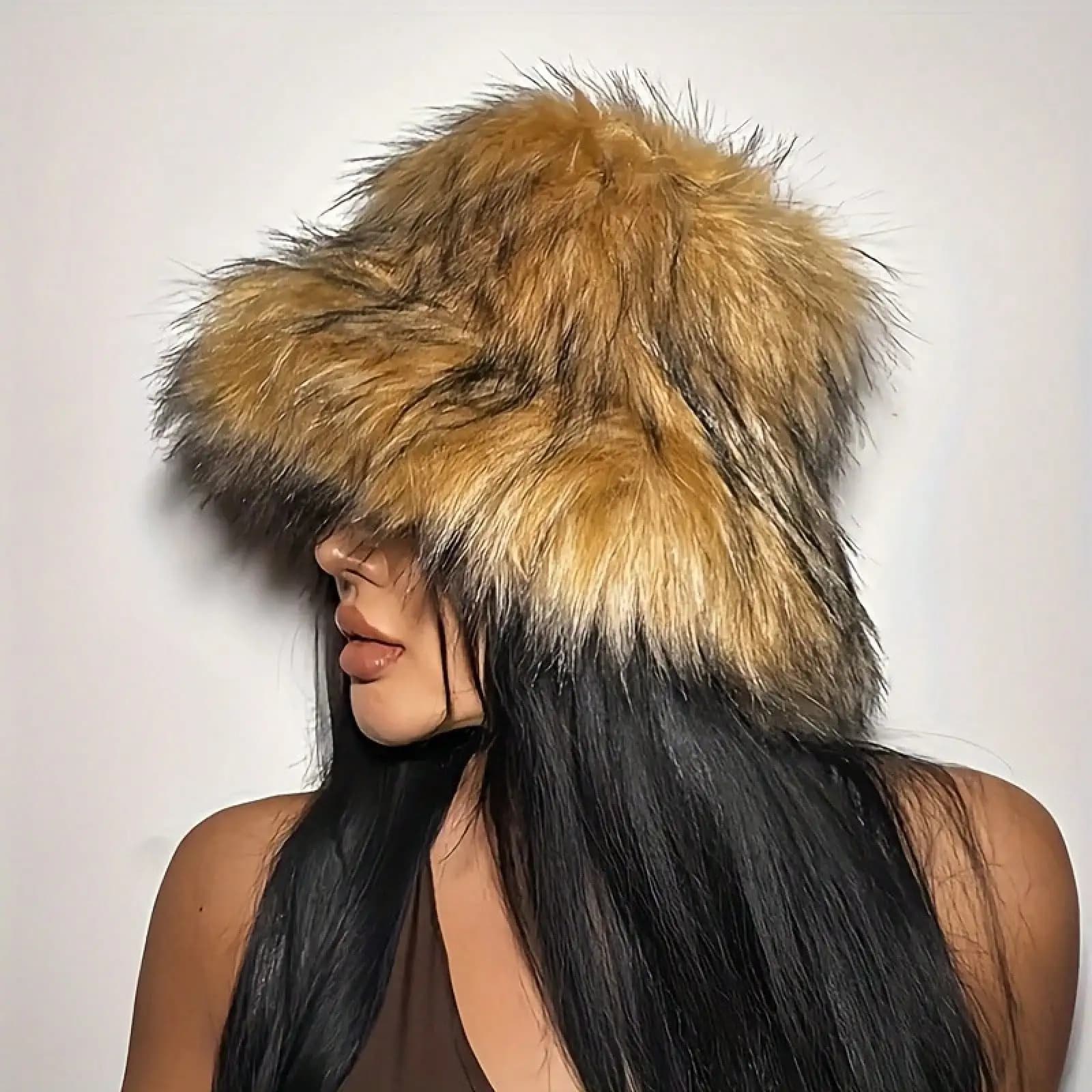 Cappello da Pescatore in Finta Pelliccia Ispessita, Effetto Pelliccia di Procione, Berretto Invernale Caldo e Morbido per Uso Esterno alla Moda