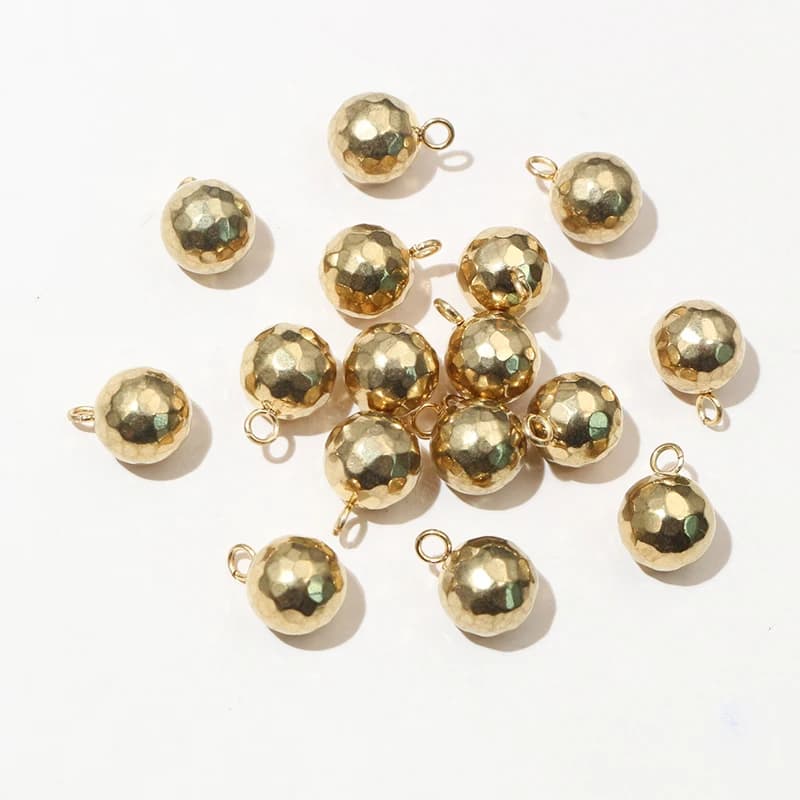 20 pz 4-8mm placcato oro in acciaio inox perline palla Charms ciondolo gioielli fai da te che fanno risultati artigianali per orecchini braccialetto