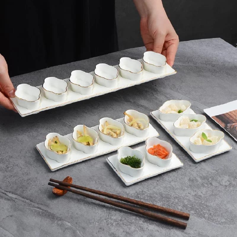 Creativo Plum Blossom piatto piatto di frutta in ceramica bianca caramelle frutta secca Snack piatto insalata Dessert ciotola cucina Dip condimento piatto