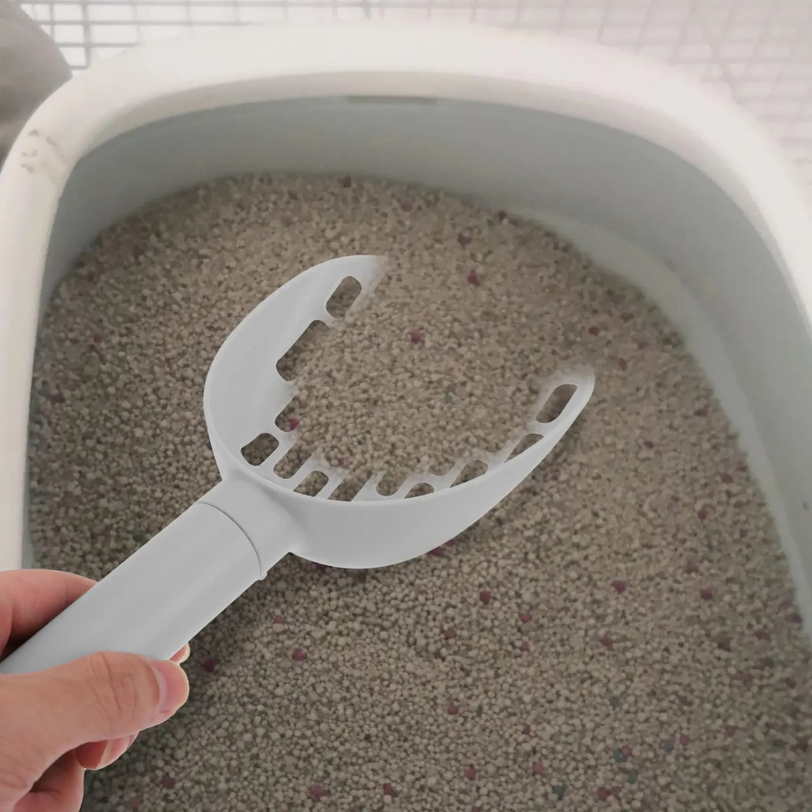 Plastic Cat Litter Scoop Large Capacity Shovel Fast Efficient Pet Waste Removal One Second Clean Humanized Handle Ideal for Cats