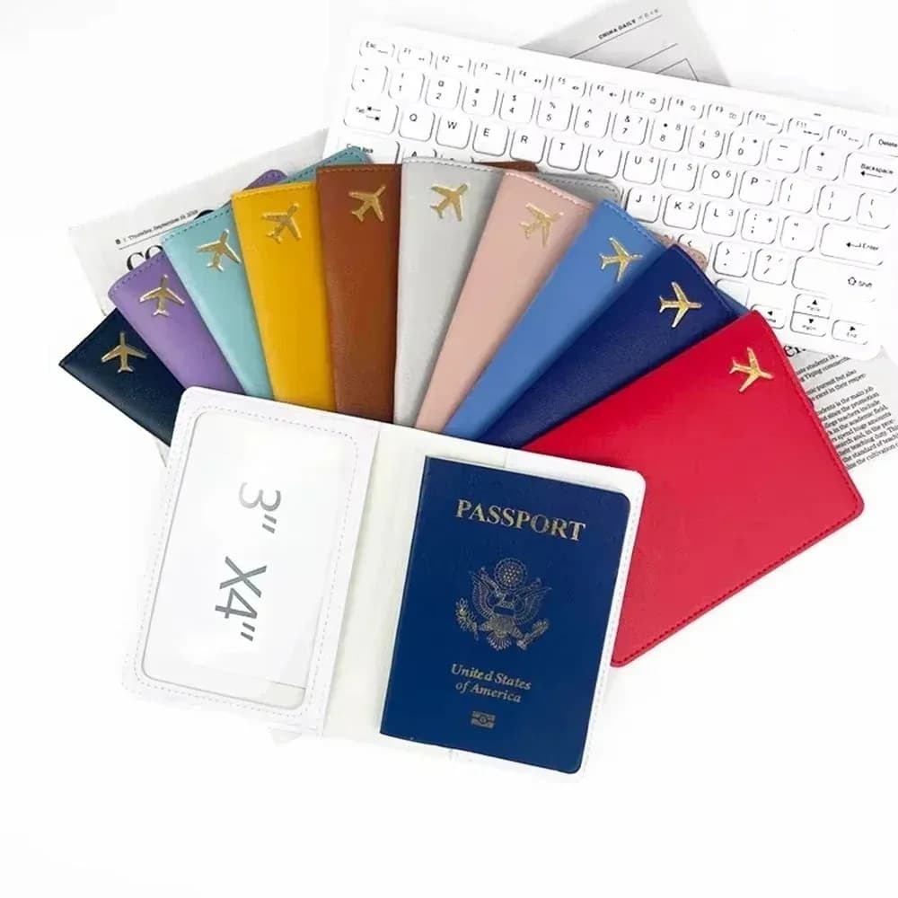 Porta Passaporto in Pelle PU Impermeabile, Custodia Portatile per Passaporto, Portafoglio Leggero per Carte di Credito in Tinta Unita