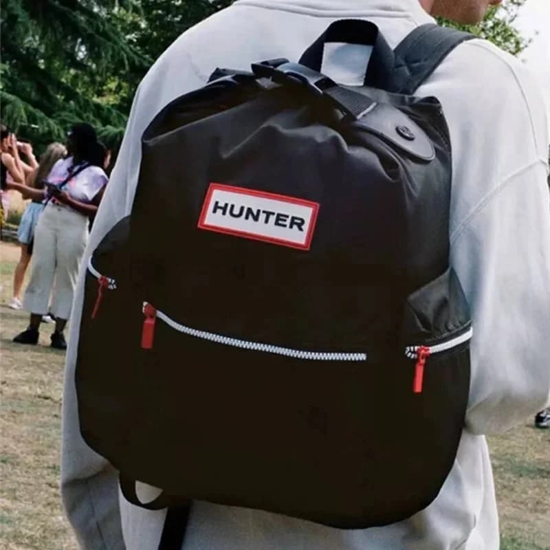 2026 Backpack Tide Brand Schoolbags for Men and Women, Large-capacity Waterproof Computer Backpacks, Lightweight Outdoor Bags.