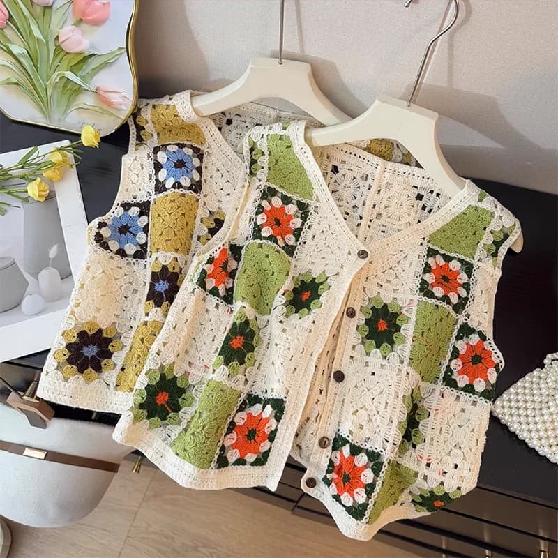 Gilet vintage con fiori a gancio cavo da donna primavera estate scollo a V gilet senza maniche cardigan moda top con bottoni tutti abbinati