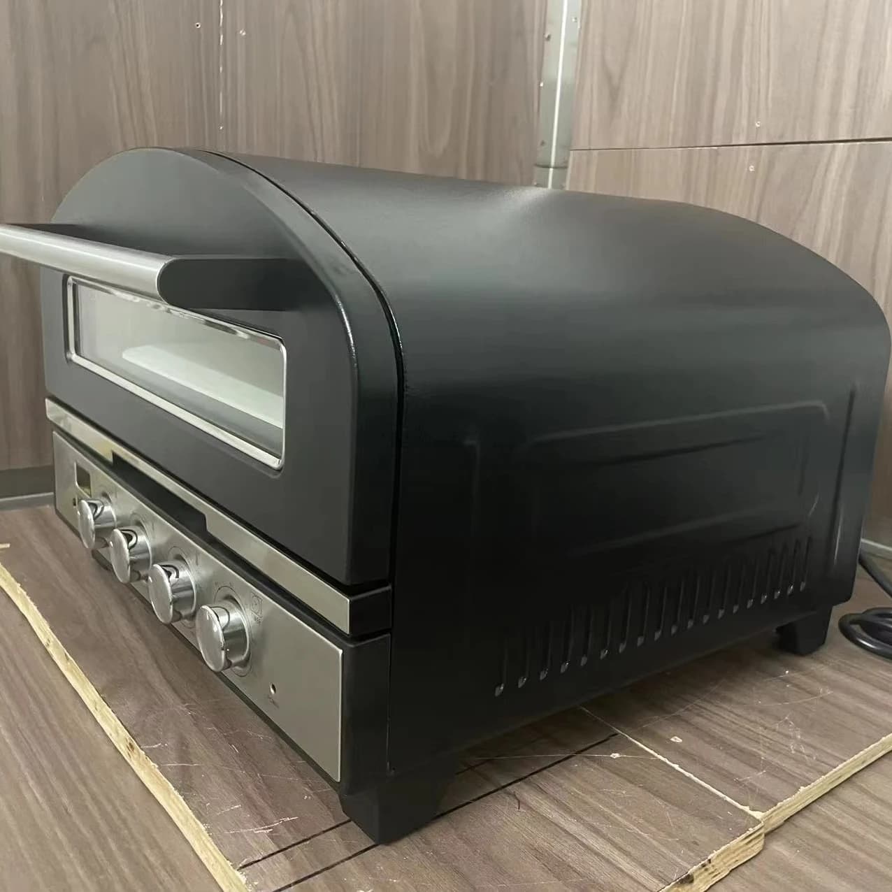 Produttore Forno per pizza a gas Griglia per barbecue Macchina per pizza a gas Forno per pizza per interni con pietra rotante
