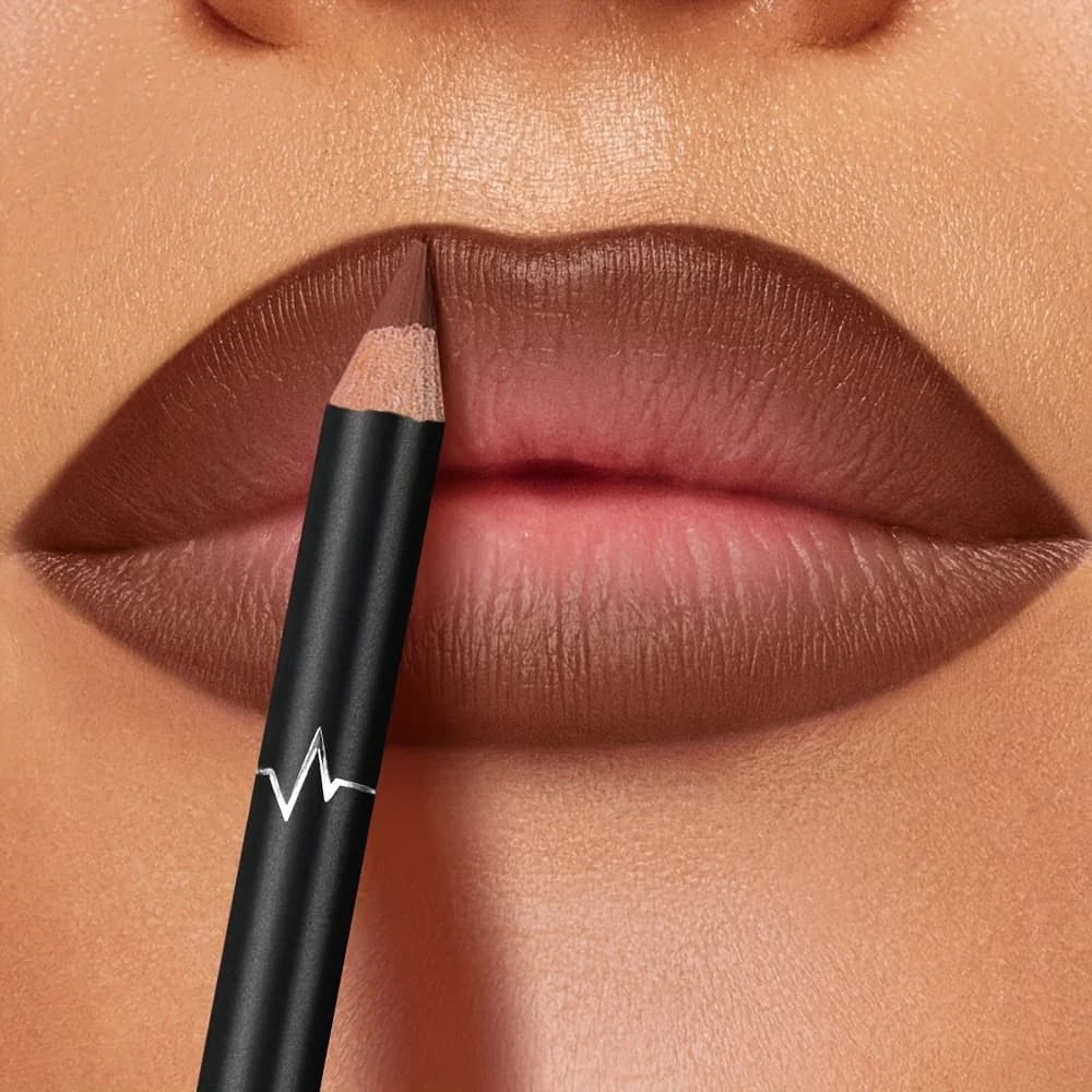 Penna per labbra super liscia e duratura, impermeabile, resistente al sudore e senza sbavature, finitura opaca, delinea le forme delle labbra complete