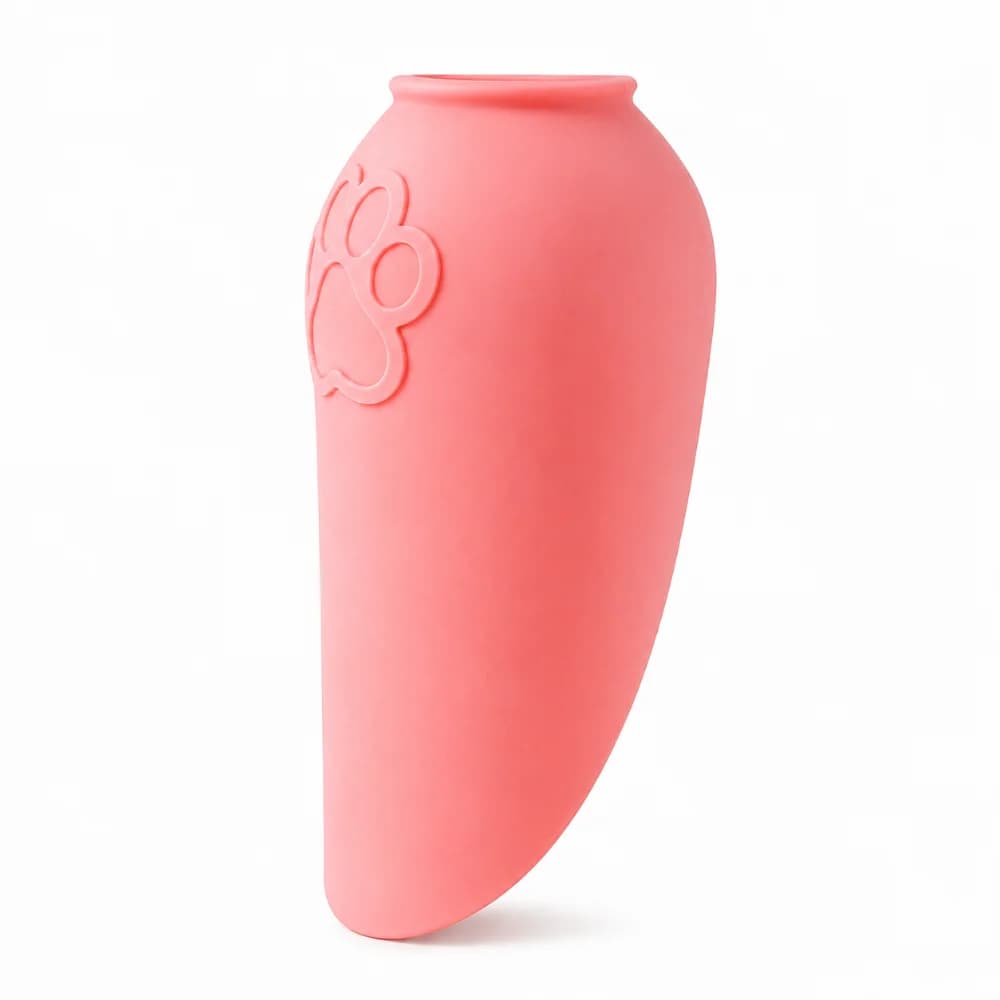 Silicone Dog Outdoor Water Bowl Portable Folding Design Pet Water Bottle Durable Food Grade Dog Water Cup Sleeve Pet Supplies