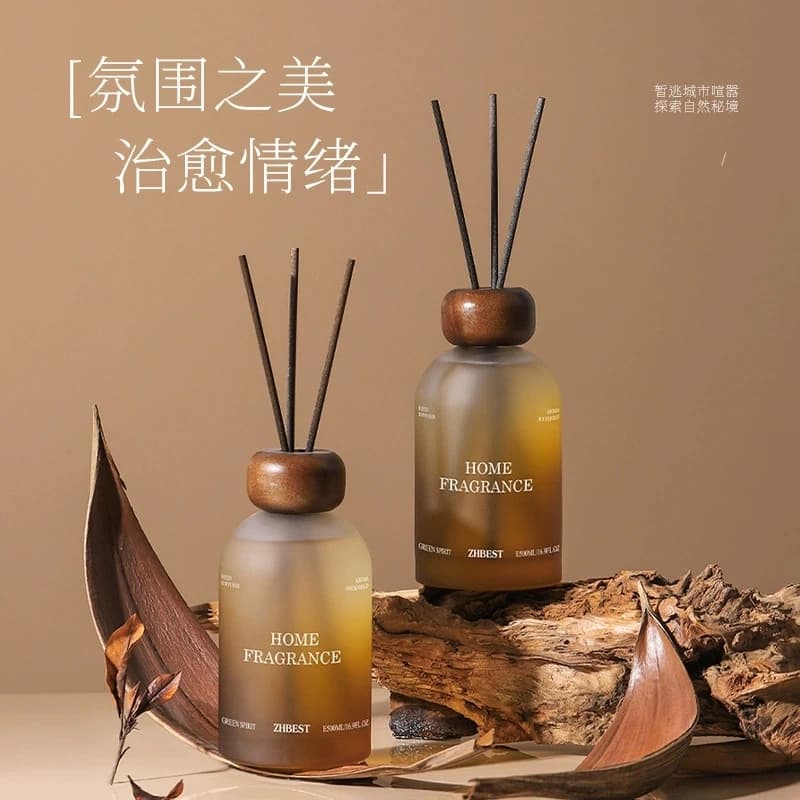 Diffusore di Fragranza Senza Alcool da 250ml con Aroma di Legno di Oud e Bastoncini in Rattan, Deodorante per Casa, Camera da Letto e Ufficio