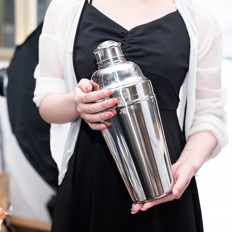 550/750/1800ml In Acciaio Inox Cocktail Shaker Cocktail Mixer Vino Martini Bere Boston Stile Shaker Party Bar Strumenti Nuovo