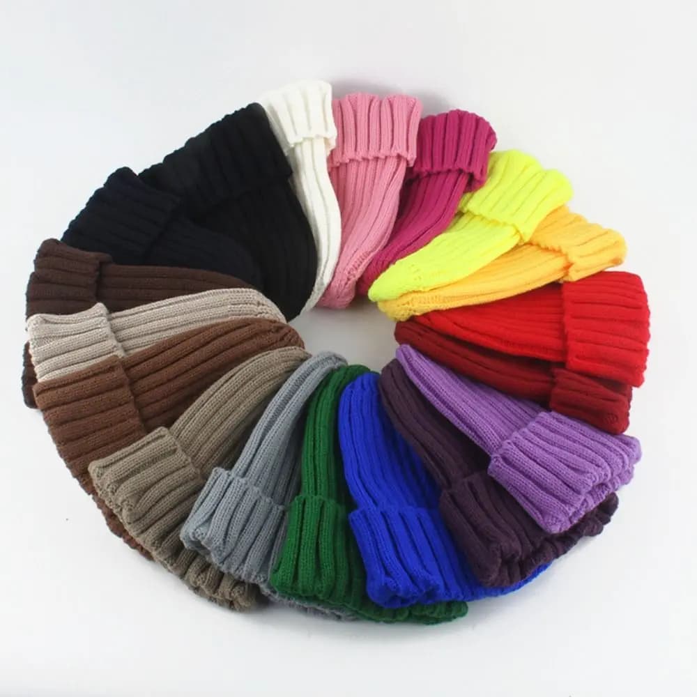Berretto caldo alla moda Berretto hip-hop morbido tinta unita lavorato a maglia Cappello lavorato a maglia Autunno Inverno